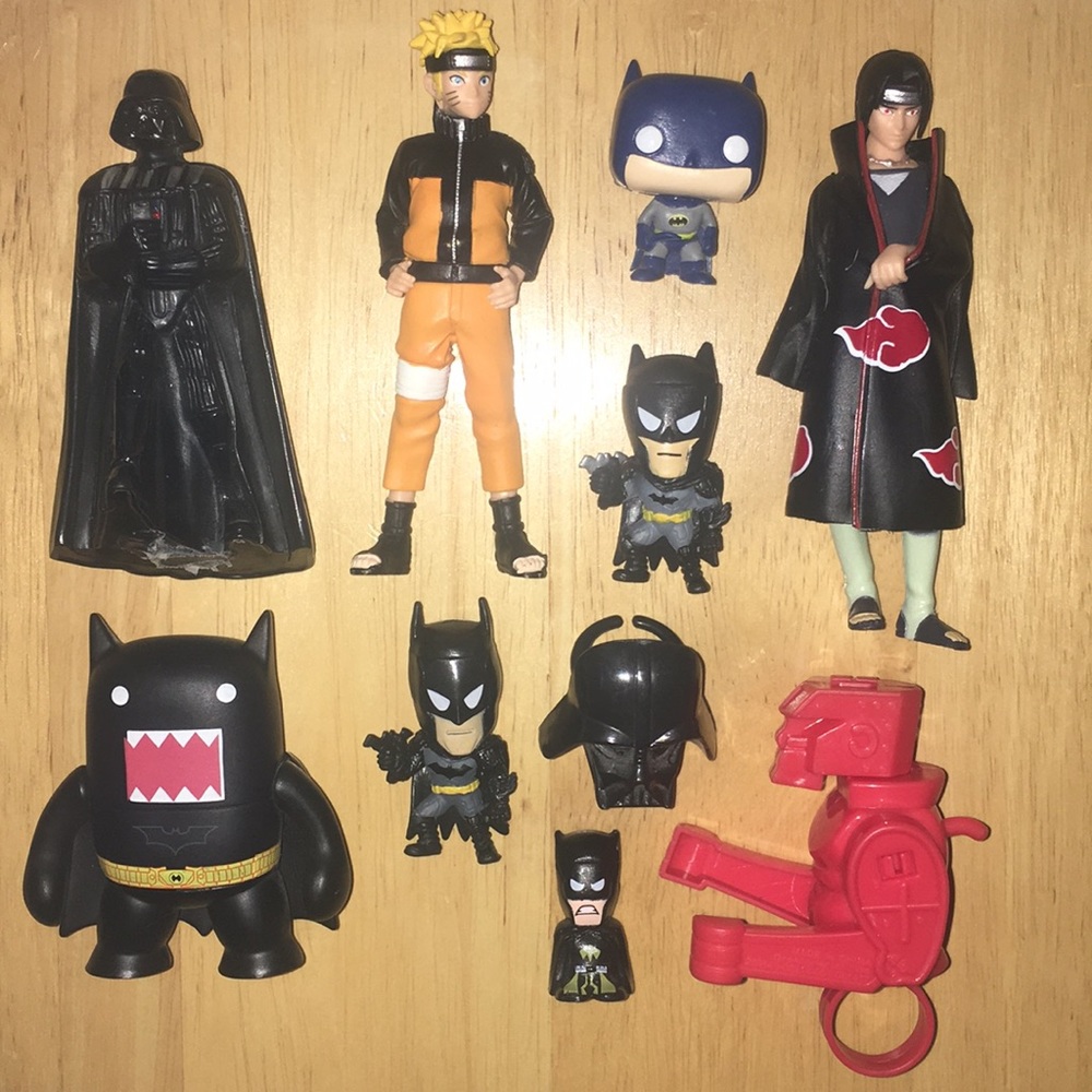 (Free With Purchase) Little Toy Figurines/Rings